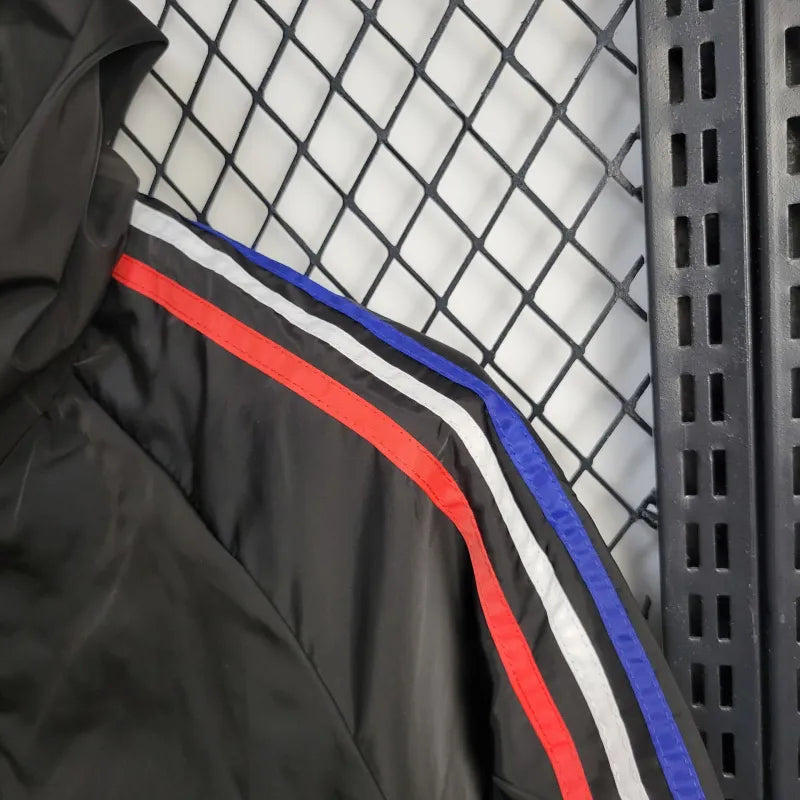 Windbreaker Adidas 24/25 - Preto e Vermelho